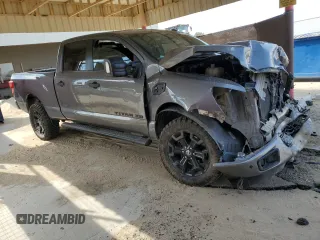 2018 Nissan Titan XD SV with VIN 1N6BA1F45JN549300, listed as a Copart auction lot 75013764 with 109,537 mi miles and Salvage Title. Bid and sale history available at carsss.com. Image 4.