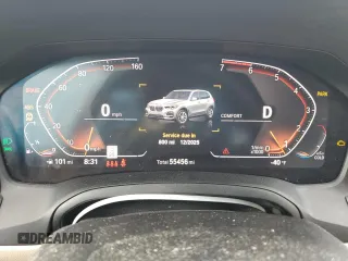 2020 BMW 3 Series 330i with VIN WBA5R1C0XLFH39262, listed as a Copart auction lot 57398585 with 55,456 mi miles and Salvage title. Bid and sale history available at DreamBid. Image 9.