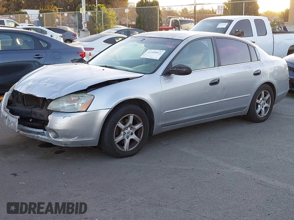 2002 Nissan Altima S with VIN 1N4AL11D72C174190, listed as a IAAI auction lot 41390812 with 171,646 mi miles. Bid and sale history available at carsss.com. Image 2.
