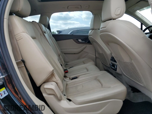 2017 Audi Q7 Prestige with VIN WA1VABF76HD056414, listed as a Copart auction lot 53529385 with 158,603 mi miles and Clean Title. Bid and sale history available at carsss.com. Image 11.