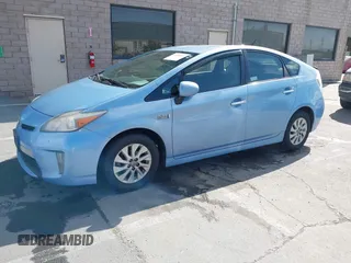 2013 Toyota Prius with VIN JTDKN3DP8D3043007, listed as a IAAI auction lot 41969696 with 659,037 mi miles and . Bid and sale history available at DreamBid. Image 20.