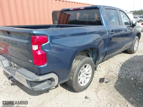 2019 Chevrolet Silverado 1500 LT with VIN 3GCPWCEK0KG186713, listed as a IAAI auction lot 41518976 with 143,202 mi miles. Bid and sale history available at carsss.com. Image 4.
