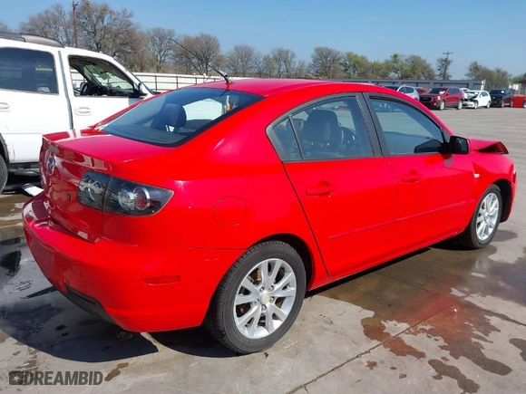 2007 Mazda Mazda3 i Sport with VIN JM1BK12F971640545, listed as a IAAI auction lot 38899901 with 175,060 mi miles. Bid and sale history available at carsss.com. Image 4.