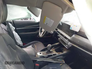 2024 Kia Telluride LX z VIN 5XYP2DGC8RG423352, wystawiony jako IAAI lot #41194764 z przebiegiem Nie podano mil oraz . Historia ofert i sprzedaży dostępna na DreamBid. Obrazek 5.