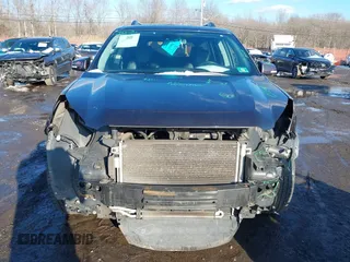 2017 GMC Acadia Limited z VIN 1GKKVSKD5HJ159127, wystawiony jako IAAI lot #41544019 z przebiegiem 146 155 mil mil oraz . Historia ofert i sprzedaży dostępna na DreamBid. Obrazek 18.