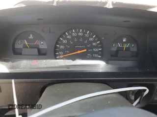 1994 Toyota Pickup z VIN 4TARN81A8RZ287705, wystawiony jako Copart lot #58603125 z przebiegiem 146 940 mil mil oraz Tytuł czysty. Historia ofert i sprzedaży dostępna na DreamBid. Obrazek 9.