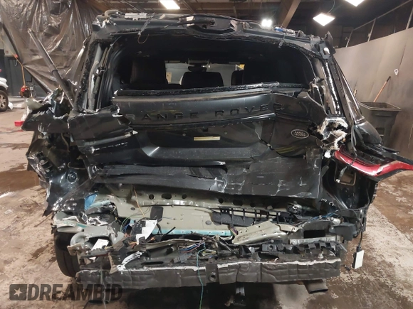2020 Land Rover Range Rover Sport HSE z VIN SALWR2SU7LA733651, wystawiony jako IAAI lot #41410906 z przebiegiem 26 893 mil mil oraz . Historia ofert i sprzedaży dostępna na DreamBid. Obrazek 17.