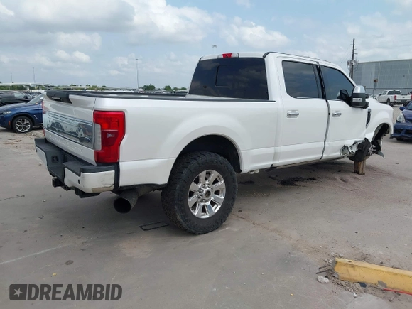 2017 Ford F-250 Lariat with VIN 1FT7W2BTXHEB75967, listed as a IAAI auction lot 42241525 with 181,780 mi miles and . Bid and sale history available at DreamBid. Image 4.