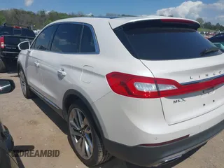 2016 Lincoln MKX Reserve with VIN 2LMTJ8LR6GBL66332, listed as a IAAI auction lot 41932408 with 75,306 mi miles and . Bid and sale history available at DreamBid. Image 3.