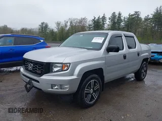 2012 Honda Ridgeline Sport z VIN 5FPYK1F77CB459174, wystawiony jako IAAI lot #42158366 z przebiegiem 131 988 mil mil oraz . Historia ofert i sprzedaży dostępna na DreamBid. Obrazek 2.