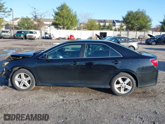 2013 Toyota Camry L with VIN 4T1BF1FK8DU276491, listed as a IAAI auction lot 41857992 with 119,143 mi miles. Bid and sale history available at carsss.com. Image 15.