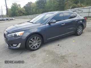 2015 Kia Cadenza Premium z VIN KNALN4D76F5193678, wystawiony jako Copart lot #51409955 z przebiegiem 106 802 mil mil oraz Szkoda całkowita • Salvage title. Historia ofert i sprzedaży dostępna na DreamBid. Obrazek 1.