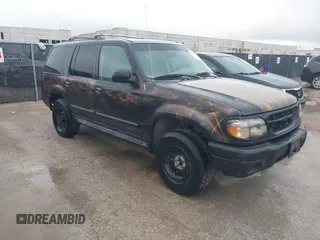 2000 Ford Explorer XLS z VIN 1FMZU62X7YZB81285, wystawiony jako IAAI lot #42720506 z przebiegiem 92 852 mil mil oraz . Historia ofert i sprzedaży dostępna na DreamBid. Obrazek 1.
