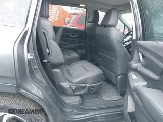 2024 Subaru Ascent Limited z VIN 4S4WMAUDXR3463367, wystawiony jako IAAI lot #41925099 z przebiegiem 5 652 mil mil oraz . Historia ofert i sprzedaży dostępna na DreamBid. Obrazek 8.