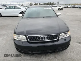 2000 Audi S4 z VIN WAUDD68D5YA126521, wystawiony jako Copart lot #53467815 z przebiegiem 138 629 mil mil oraz Szkoda całkowita • Salvage title. Historia ofert i sprzedaży dostępna na DreamBid. Obrazek 5.