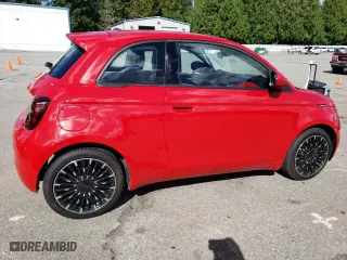 2024 FIAT 500e INSPI(RED) with VIN ZFAFFAA44RX204389, listed as a Copart auction lot 72464234 with 612 mi miles and Salvage Title. Bid and sale history available at carsss.com. Image 3.