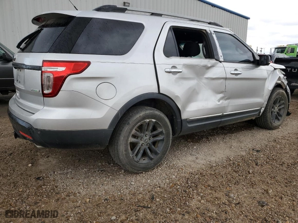 2012 Ford Explorer XLT with VIN 1FMHK7D92CGB04141, listed as a Copart auction lot 47067225 with 198,548 mi miles and Salvage Title. Bid and sale history available at carsss.com. Image 3.