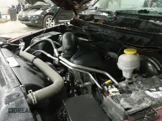 2017 Ram 1500 Express z VIN 1C6RR7FT9HS767764, wystawiony jako IAAI lot #42981188 z przebiegiem 108 411 mil mil oraz . Historia ofert i sprzedaży dostępna na DreamBid. Obrazek 19.