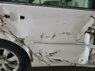 2002 Toyota Camry LE z VIN 4T1BE32K82U108626, wystawiony jako Copart lot #59215024 z przebiegiem Nie podano mil oraz Szkoda całkowita • Salvage title. Historia ofert i sprzedaży dostępna na DreamBid. Obrazek 10.