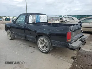 1992 GMC Sonoma with VIN 1GTCS14Z7N8518444, listed as a Copart auction lot 73292294 with 184,932 mi miles and Salvage Title. Bid and sale history available at carsss.com. Image 2.