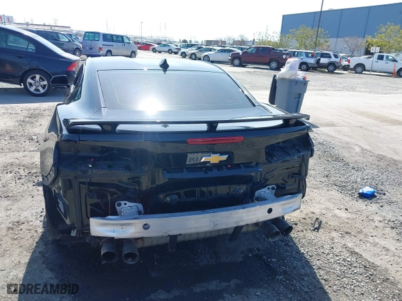 2016 Chevrolet Camaro 2SS with VIN 1G1FH1R79G0163967, listed as a IAAI auction lot 41851085 with 0 mi miles. Bid and sale history available at carsss.com. Image 17.