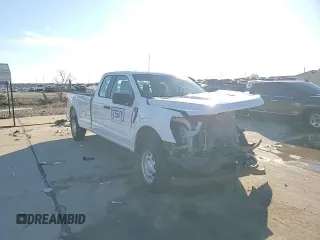 2022 Ford F-150 XL z VIN 1FTEX1CP3NKD27763, wystawiony jako Copart lot #88744555 z przebiegiem Nie podano mil oraz Nie do naprawy • Non repairable. Historia ofert i sprzedaży dostępna na DreamBid. Obrazek 14.