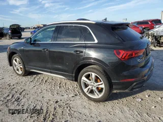 2020 Audi Q3 S line Premium with VIN WA1DECF31L1115818, listed as a Copart auction lot 40267463 with 22,456 mi miles. Bid and sale history available at carsss.com. Image 2.
