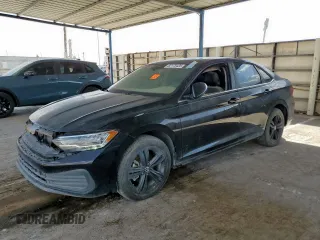 2022 Volkswagen Jetta SE with VIN 3VW7M7BU2NM013684, listed as a Copart auction lot 62175435 with 11,996 mi miles and Clean title. Bid and sale history available at DreamBid. Image 1.