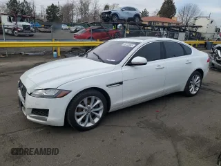 2017 Jaguar XF z VIN SAJBJ4BN2HCY33798, wystawiony jako Copart lot #48133865 z przebiegiem 57 896 mil mil oraz Szkoda całkowita • Salvage title. Historia ofert i sprzedaży dostępna na DreamBid. Obrazek 1.