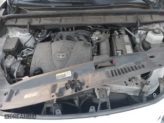 2020 Toyota Highlander XLE with VIN 5TDHZRAH8LS510065, listed as a IAAI auction lot 41252009 with 34,895 mi miles. Bid and sale history available at carsss.com. Image 10.