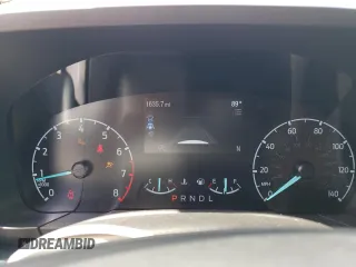2023 Ford Maverick XL с VIN 3FTTW8F9XPRA93037, выставлен на аукционе Copart как лот 56927164 с пробегом 1 635 миль миль и Списание • Salvage title. История ставок и продаж доступна на DreamBid. Изображение 9.