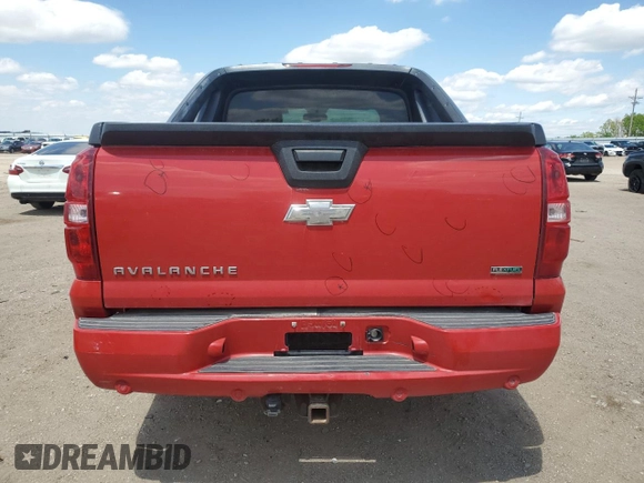 2010 Chevrolet Avalanche LT with VIN 3GNVKFE05AG157345, listed as a Copart auction lot 58083315 with 186,530 mi miles and Salvage title. Bid and sale history available at DreamBid. Image 6.