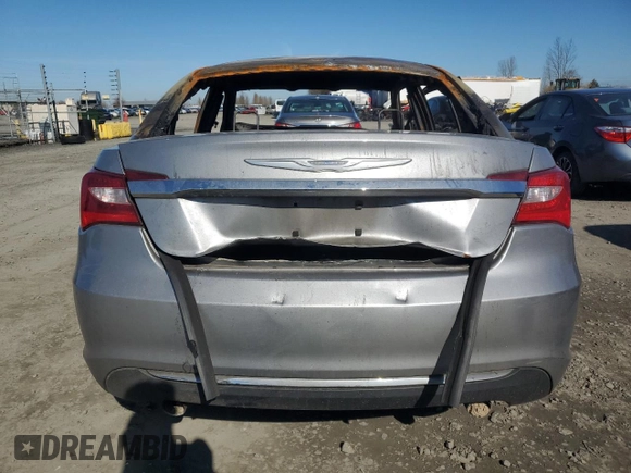 2014 Chrysler 200 LX with VIN 1C3CCBAG8EN103645, listed as a Copart auction lot 46946945 with 0 mi miles and Salvage Title. Bid and sale history available at carsss.com. Image 6.
