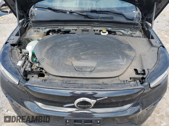 2023 Volvo XC40 Ultimate z VIN YV4ED3UM2P2109080, wystawiony jako Copart lot #58180915 z przebiegiem 20 137 mil mil oraz Szkoda całkowita • Salvage title. Historia ofert i sprzedaży dostępna na DreamBid. Obrazek 12.