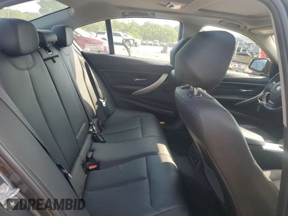 2013 BMW 3 Series 328i xDrive with VIN WBA3B5G56DNS01087, listed as a Copart auction lot 63914525 with 123,414 mi miles and Clean title. Bid and sale history available at DreamBid. Image 10.