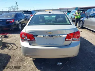 2013 Chevrolet Cruze LS with VIN 1G1PA5SHXD7255286, listed as a IAAI auction lot 41717475 with 115,871 mi miles. Bid and sale history available at carsss.com. Image 16.