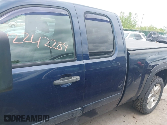 2008 Chevrolet Silverado 1500 1LT with VIN 2GCEK19J981271298, listed as a IAAI auction lot 42242284 with 186,255 mi miles and . Bid and sale history available at DreamBid. Image 14.