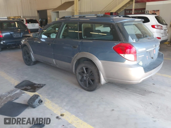 2008 Subaru Outback i with VIN 4S4BP61C187303285, listed as a IAAI auction lot 42023254 with 97,761 mi miles and . Bid and sale history available at DreamBid. Image 3.