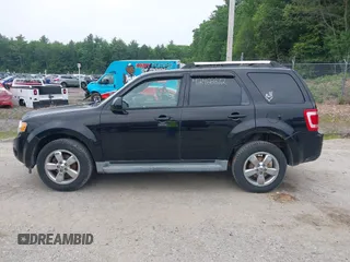 2010 Ford Escape Limited с VIN 1FMCU9EG4AKD09015, выставлен на аукционе IAAI как лот 42466872 с пробегом 146 824 миль миль и . История ставок и продаж доступна на DreamBid. Изображение 12.
