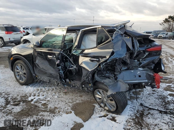 2021 Buick Encore GX Essence z VIN KL4MMGSL5MB159137, wystawiony jako Copart lot #84040454 z przebiegiem Nie podano mil oraz Nie do naprawy • Non repairable. Historia ofert i sprzedaży dostępna na DreamBid. Obrazek 2.