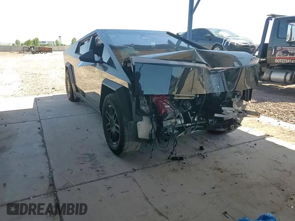 2024 Tesla Cybertruck Cyberbeast z VIN 7G2CEHEE0RA030822, wystawiony jako Copart lot #57177875 z przebiegiem 14 625 mil mil oraz Szkody całkowita. Historia ofert i sprzedaży dostępna na DreamBid. Obrazek 14.