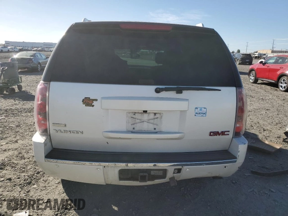 2011 GMC Yukon Denali with VIN 1GKS2EEF9BR384327, listed as a Copart auction lot 73546994 with 175,114 mi miles and Salvage Title. Bid and sale history available at carsss.com. Image 6.