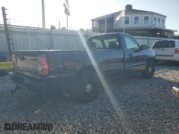 2005 Chevrolet Silverado 1500 Work Truck z VIN 1GCEC14X45Z212803, wystawiony jako Copart lot #61360135 z przebiegiem Nie podano mil oraz Czysty tytuł • Clean title. Historia ofert i sprzedaży dostępna na DreamBid. Obrazek 3.