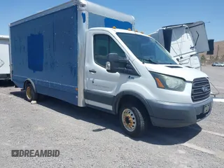 2016 Ford Transit z VIN 1FDBF9ZM8GKA85326, wystawiony jako IAAI lot #42427897 z przebiegiem Nie podano mil oraz . Historia ofert i sprzedaży dostępna na DreamBid. Obrazek 1.