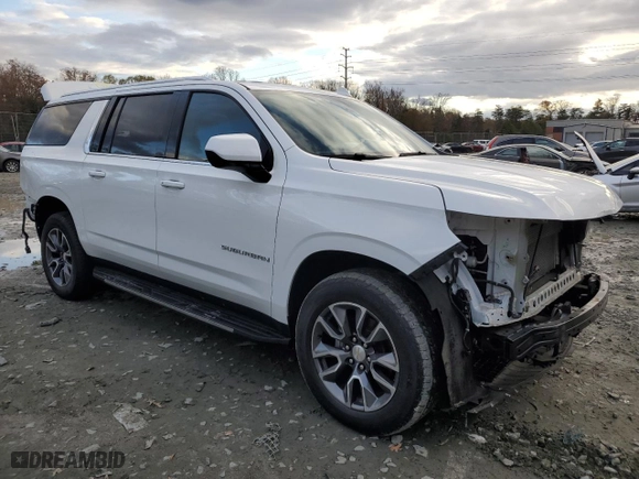 2021 Chevrolet Suburban LT with VIN 1GNSKCKD4MR350647, listed as a Copart auction lot 81845574 with 1,588 mi miles and Salvage Title. Bid and sale history available at carsss.com. Image 4.