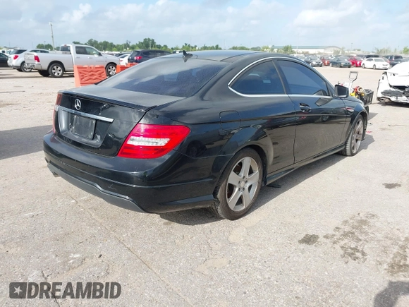 2015 Mercedes-Benz C 250 with VIN WDDGJ4HB6FG350022, listed as a IAAI auction lot 42552333 with 135,827 mi miles and . Bid and sale history available at DreamBid. Image 4.