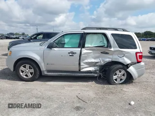 2011 Ford Escape Hybrid with VIN 1FMCU4K3XBKC60103, listed as a IAAI auction lot 42048614 with 125,354 mi miles and . Bid and sale history available at DreamBid. Image 14.