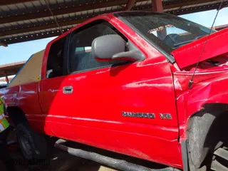 2001 Dodge Ram 1500 with VIN 3B7HF13Z81G790422, listed as a IAAI auction lot 41648065 with 1 mi miles. Bid and sale history available at carsss.com. Image 13.