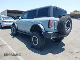 2022 Ford Bronco with VIN 1FMEE5DP6NLB34962, listed as a IAAI auction lot 42432037 with 101,044 mi miles and . Bid and sale history available at DreamBid. Image 3.