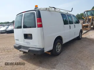 2007 Chevrolet Express Cargo with VIN 1GCFG15X671161636, listed as a IAAI auction lot 42462136 with 157,486 mi miles and . Bid and sale history available at DreamBid. Image 4.